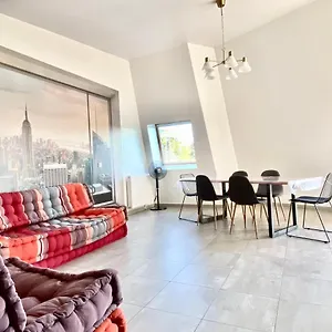 https://residence-93600.fr-paris.fr